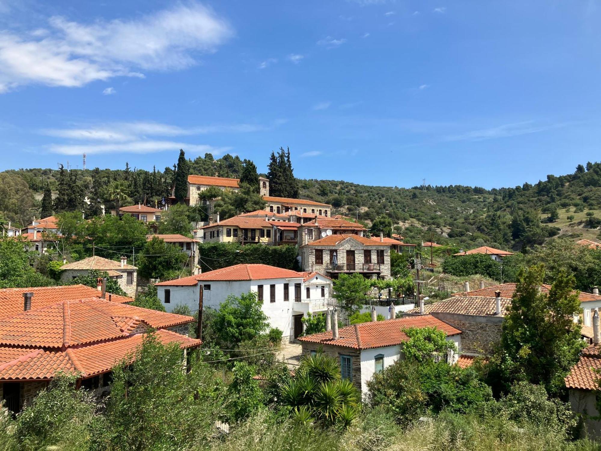 Anna-nikiti * Nikiti (Sithonia)